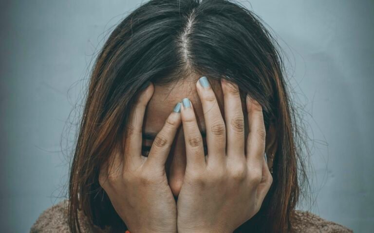 Leia mais sobre o artigo Entenda o que é violência psicológica no casamento e suas consequências